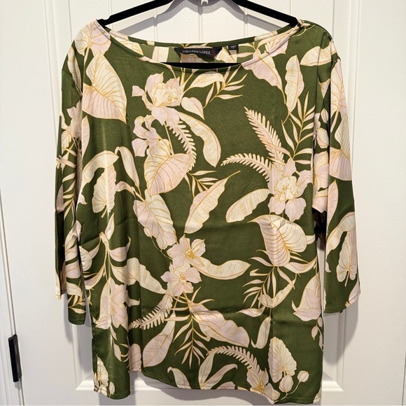 Colleen Lopez Silky Soft Green Floral Women's Blouse - Picture 2 of 7